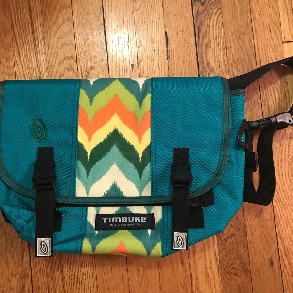 NWT timbuk2 turquoise messenger bag